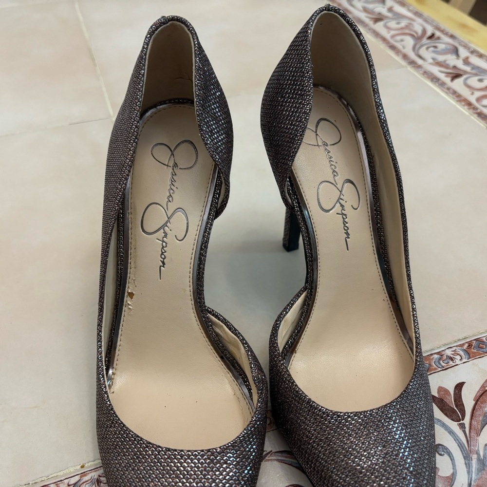 Jessica Simpson Women's Heels - Picture 4 of 6
